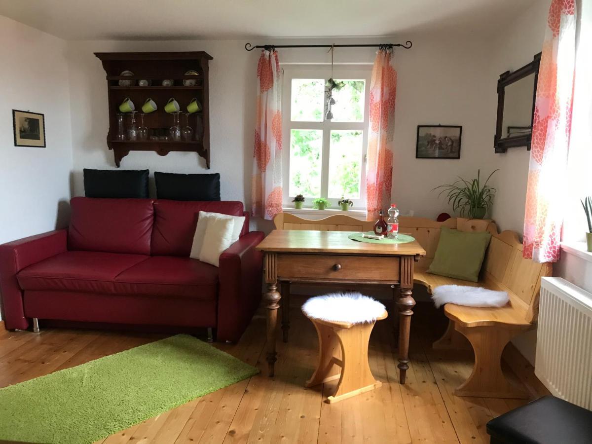 Turmstueble Im Torhaus Von 1545 Lejlighed Burgbernheim Eksteriør billede